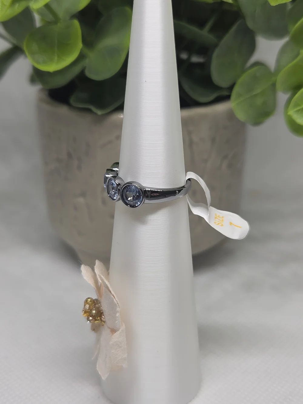 BP Aquamarine CZ Bezel On Hematite Plating